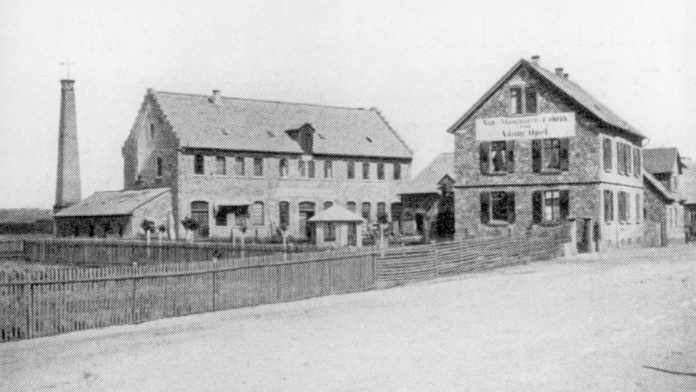 Das erste Opel-Fabrikgebäude 1868