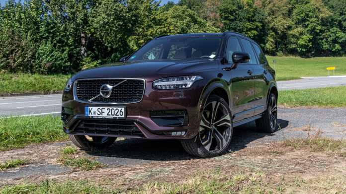 Volvo XC90 B5 AWD