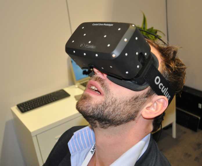 Dank Infrarottrackern erkennt die neue Oculus Rift ihre Position im Raum.