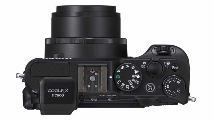 Test: Nikon Coolpix P7800