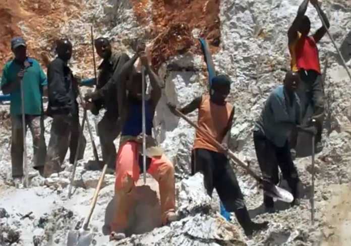Bergbau in Afrika (Intel-Video)