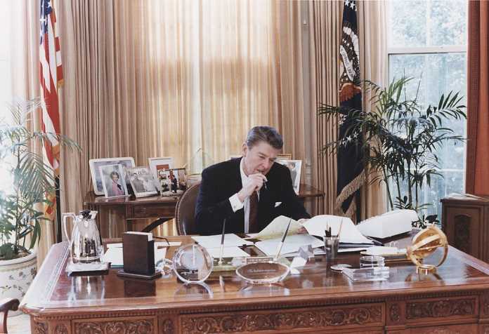 Anfang der 80er Jahre genehmigte Ronald Reagan die Überwachung des 21. Jahrhunderts – meint man bei der NSA.