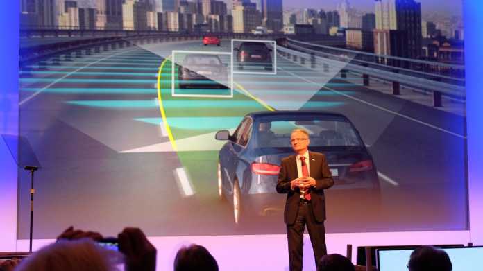 CES: Bosch lässt Autos alleine fahren