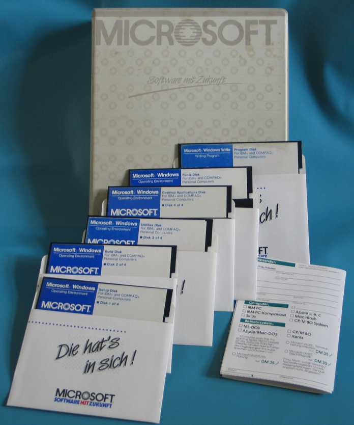 Microsoft Windows 1.0 Box und Disketten