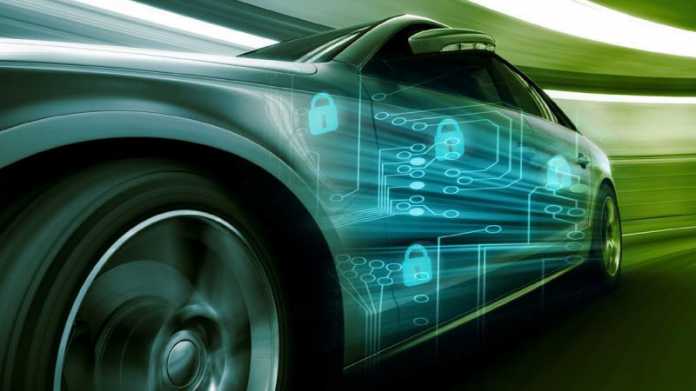 Richtlinien für mehr IT-Sicherheit in Autos