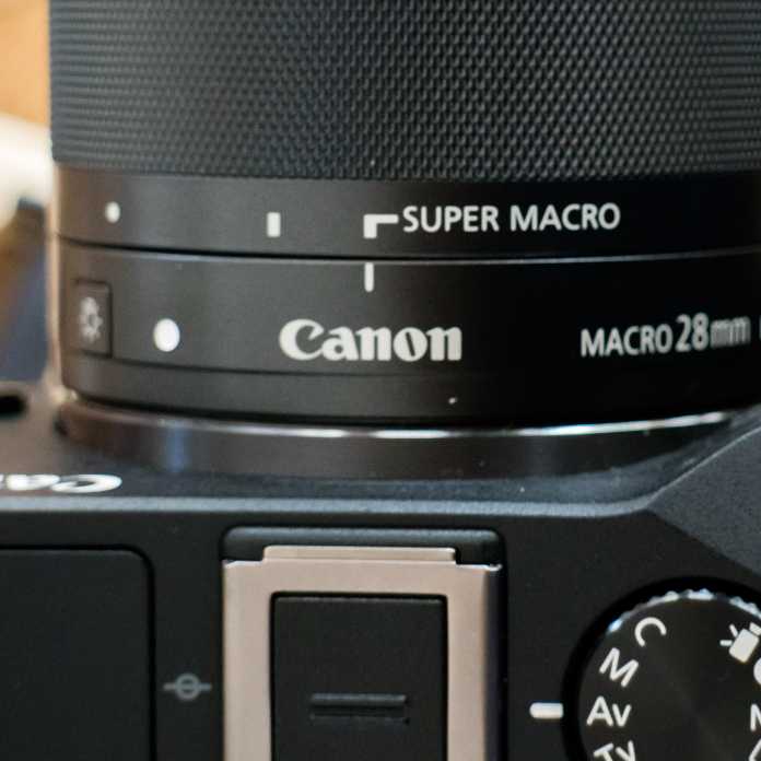 Canon EF-M 28mm Makro