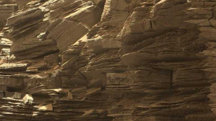 Marsrover begeistert mit Fotos von Gesteinsformationen