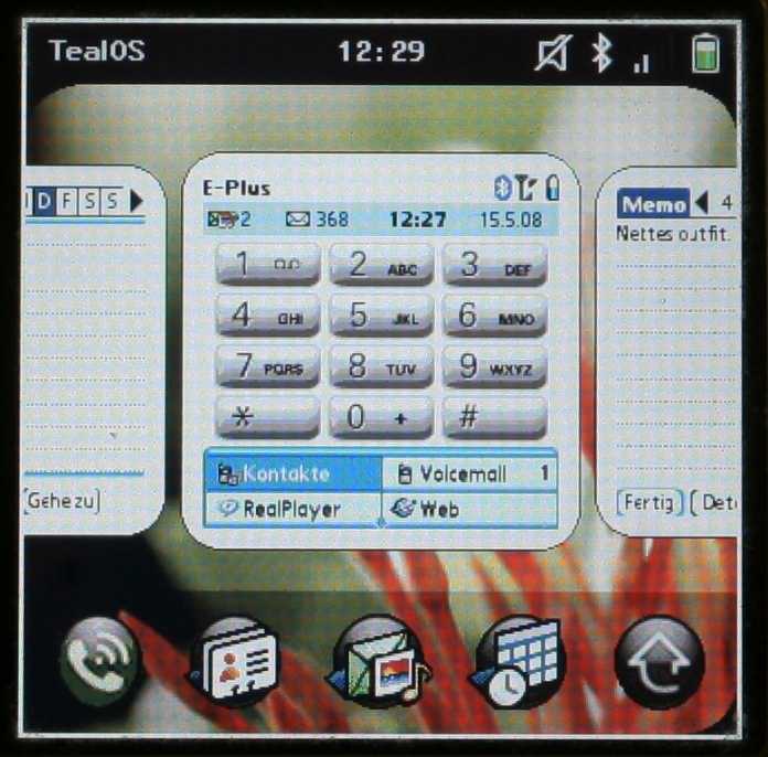 Beim TealOS-Launcher kommt webOS-Feeling unter Palm OS auf.