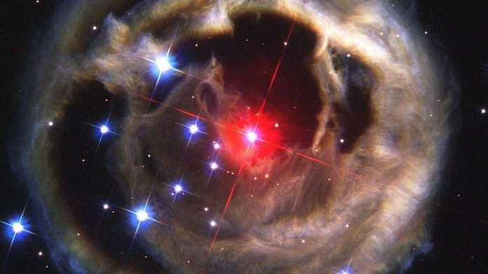 Astronomen sagen helle Sternenexplosion für 2022 voraus