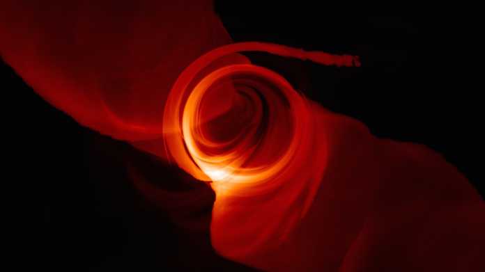 Event Horizone Telescope: Forscher wollen erstmals Schwarzes Loch fotografieren