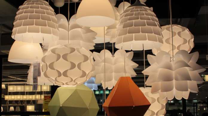 Lampen aus Ikea-Küchenutensilien bauen