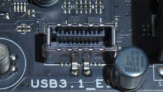 20-polige Mainboard-Buchse für USB 3.1