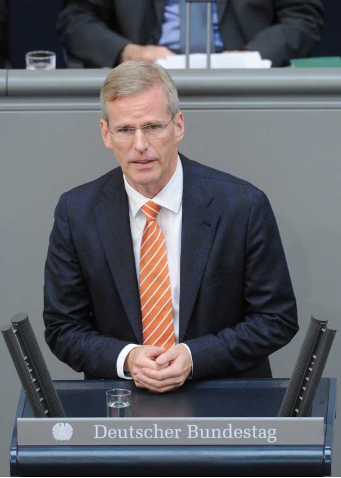 Sieht Bürger durch neues BND-Gesetz ausreichend vor Überwachung geschützt: Vorsitzender des Parlamentarischen Kontrollgremiums der Geheindienste Clemens Binninger (CDU).