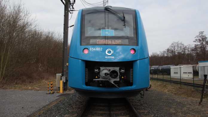 Brennstoffzellen-Zug beendet erste Testfahrt in Niedersachsen