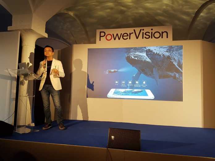 PowerVision-Gründer und CEO Wally Zheng war für die Präsentation nach München gereist.