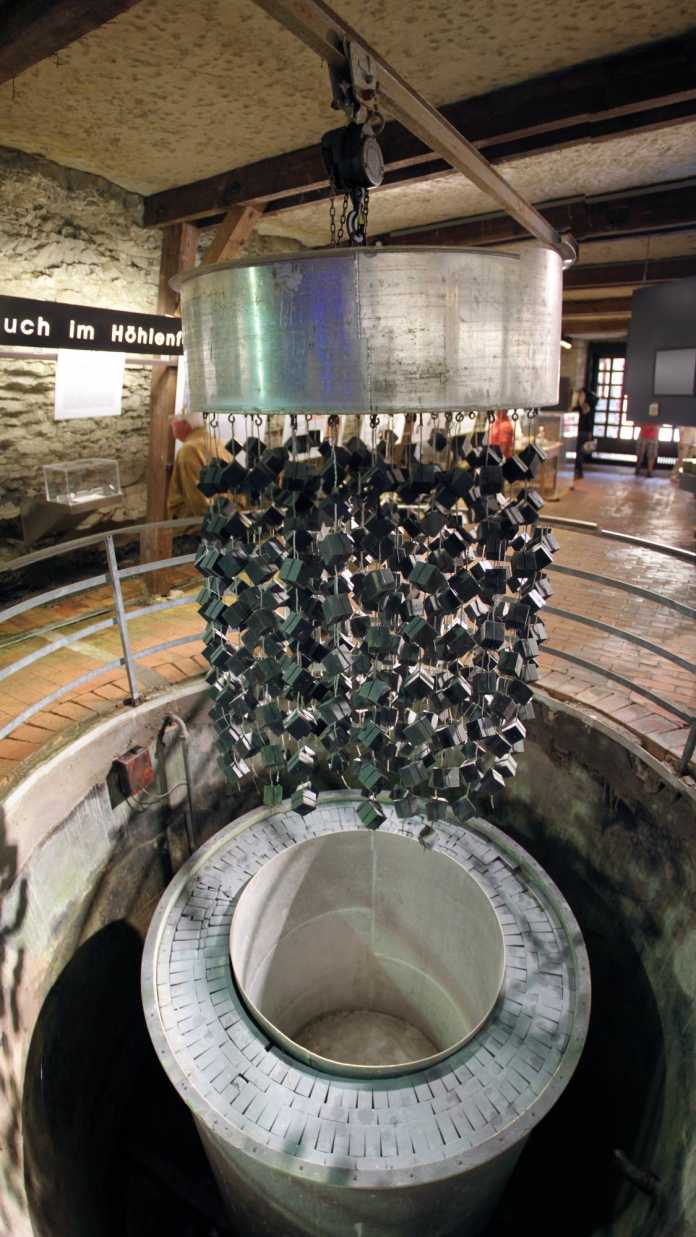 Beim Reaktor des Atomkeller-Museums in Haigerloch handelt es sich um einen Nachbau. Das Original demonitierten die Aliierten.