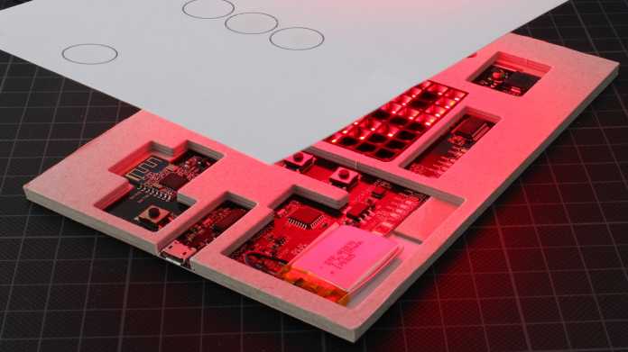 Ausprobiert: Arduino-Lernplattform OXOcard