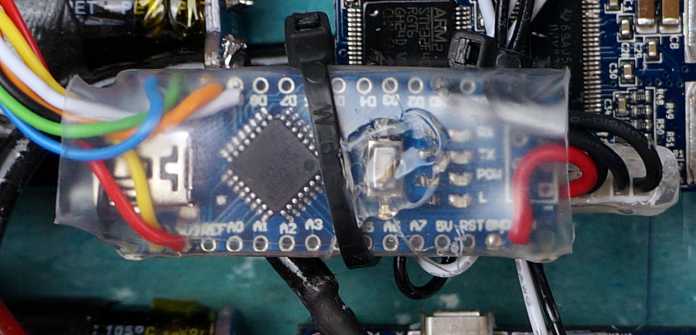 Ein Arduino Nano in Schrumpffolie