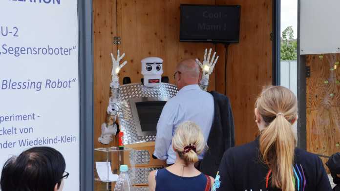 Wittenberg: Roboter segnet mehr als 9000 Besucher der Weltausstellung