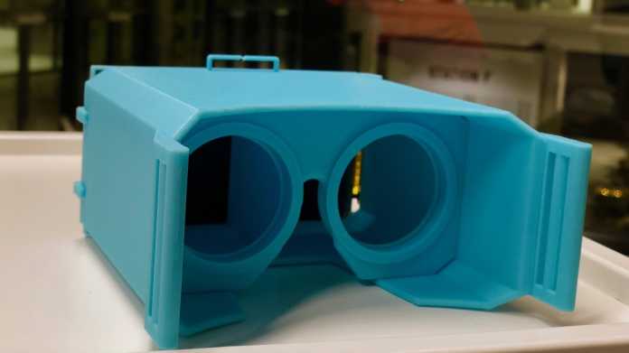 Eine grüne 3D-Brille aus dem 3D-Drucker
