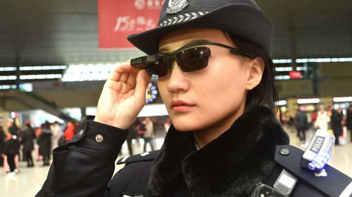 Chinesische Polizei setzt Überwachungsbrillen mit Gesichtserkennung ein