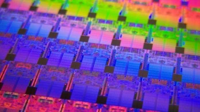 Intel: Prozessoren mit vollem Spectre-Hardwareschutz noch 2018