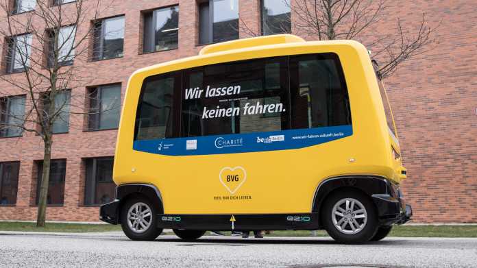 Autonome Kleinbusse fahren erstmals im Regelbetrieb in Berlin