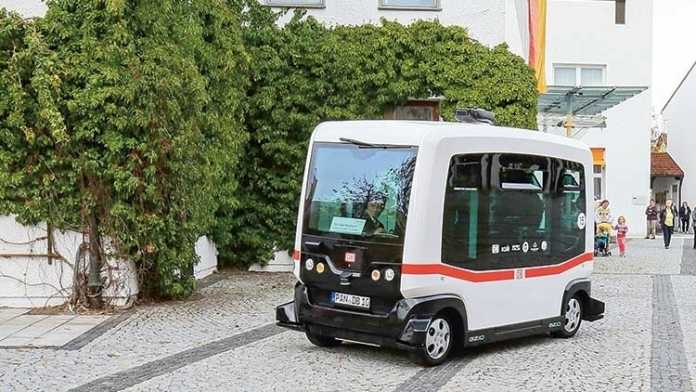 Autonomer Elektrobus soll in Bad Birnbach längere Strecken fahren