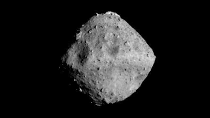 Japanische Raumsonde erreicht den Asteroiden Ryugu
