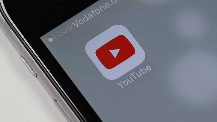 Hass-Demo gegen YouTuber – Polizei spricht 300 Platzverweise aus