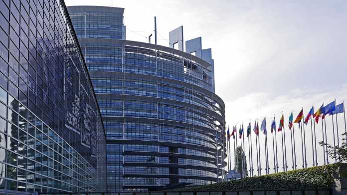EU-Parlament: Plattformen haften für Urheberrechtsverletzungen der Nutzer