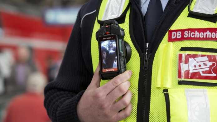 Bodycams für Hamburger Sicherheitskräfte - Bahn zieht positive Bilanz