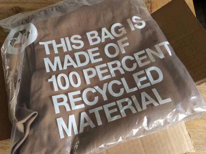 Verpackungstüte aus Recycling-Plastik