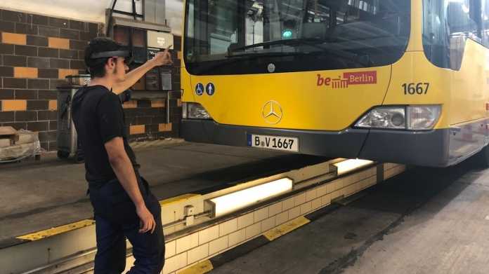 BVG: Virtueller Lehrmeister hilft bei der Reparatur von Bussen