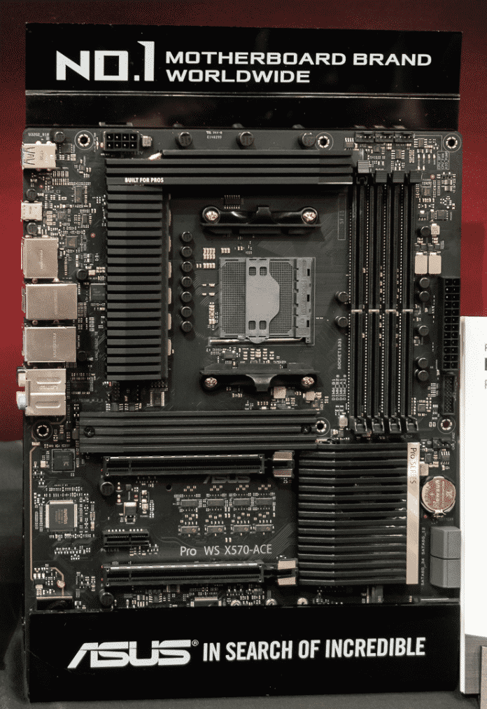Das AM4-Mainboard Asus Pro WS X570-ACE richtet sich an Profi-Nutzer, die Ryzen 3000 mit ECC-RAM kombinieren.
