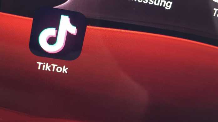 Videoplattform TikTok zensiert Inhalte mit Bezug zu Homosexualität