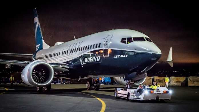 Boeing 737 Max: Dokument belastet Flugzeughersteller