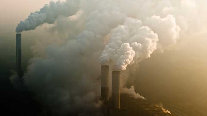 Klimaverschmutzung: Die Schlote der Digitalisierung rauchen kräftig