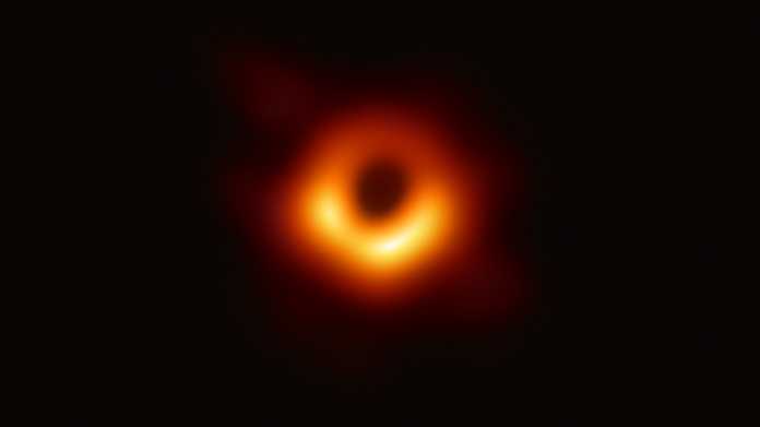 Science-Magazin: Erstes Bild eines Schwarzen Lochs ist "Durchbruch des Jahres"