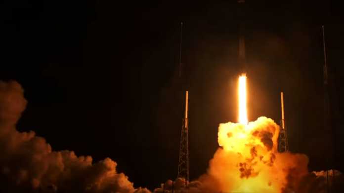 SpaceX: Wieder 60 Starlink-Satelliten ins All gebracht