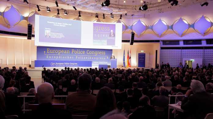 Europäischer Polizeikongress: BKA stellt Konzepte gegen den Rechtsextremismus vor
