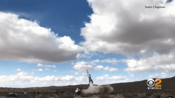 Bastler Mike Hughes in selbstgebauter Rakete tödlich verunglückt