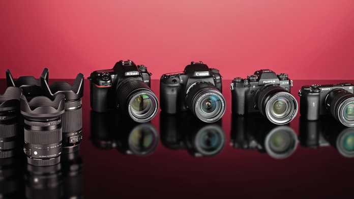 Für Spiegelreflexkameras mit APS-C-Sensor: Kit-Zooms mit langer Brennweite