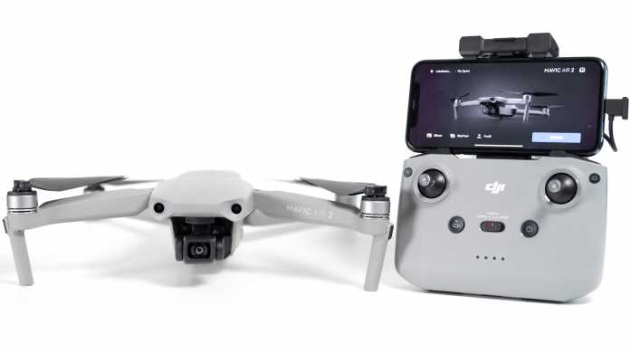 Smarte Drohne DJI Mavic Air 2 mit extragroßem Akku