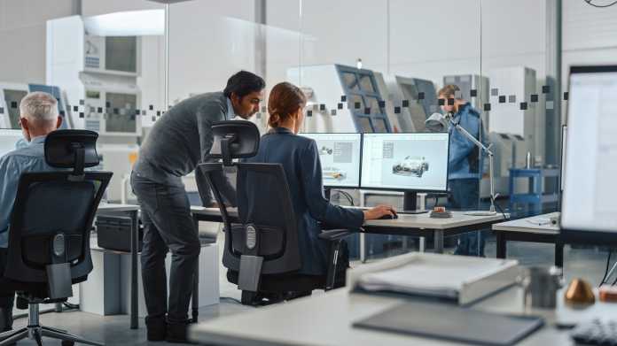 Cross-Domain Computing Solutions: Bosch rafft Fahrzeugelektronik und -software