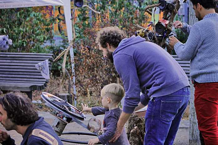 Für Kinder ist das Festival ein einziger musikalischer Abenteuerspielplatz.