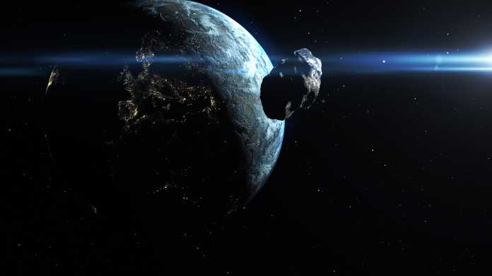 Nah, aber ungefährlich: Asteroid rast dicht an der Erde vorbei
