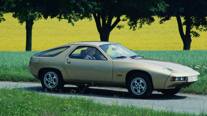 Porsche 928