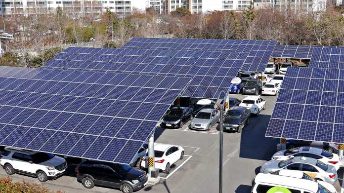 Solar,Panel,Installed,In,Parking,Lot