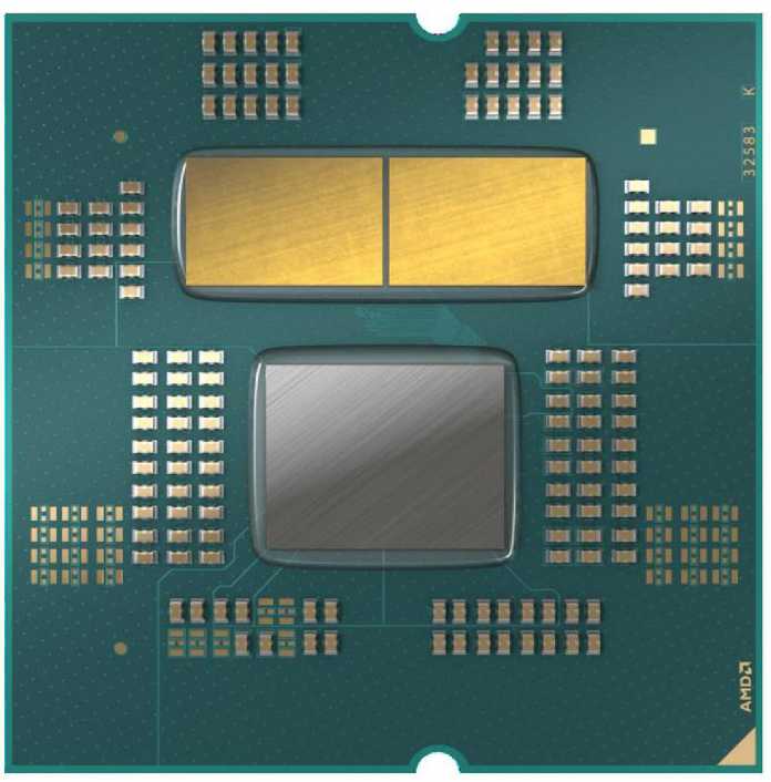 Unter dem Blechdeckel des Ryzen 7000 sieht es aufgeräumt aus: Die beiden CPU-Chiplets (oben) lässt AMD bei TSMC mit N5-Technik fabrizieren und das I/O-Die (unten) mit N6-Technik., AMD